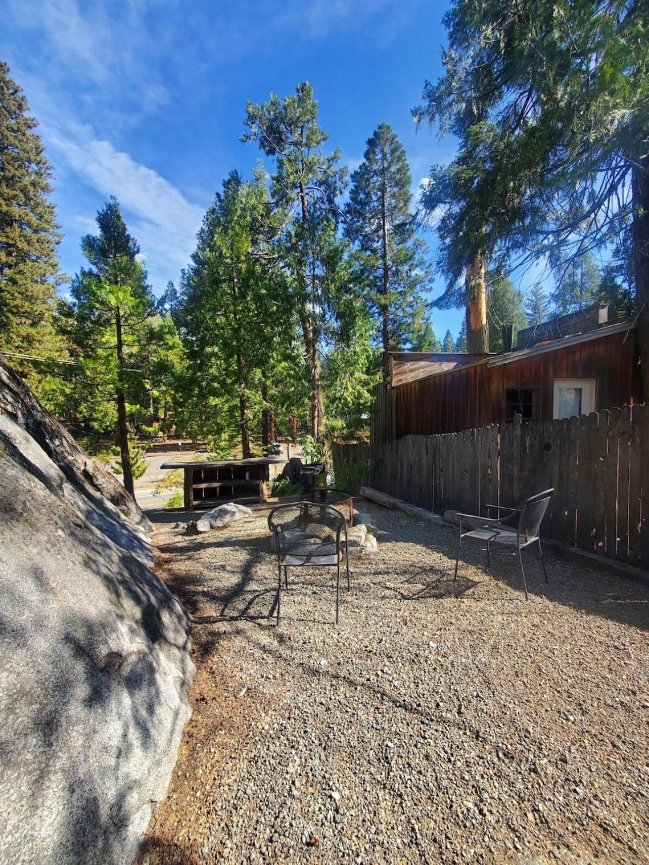 Miners Suite-Centrally Located In Shaver Lake Bagian luar foto