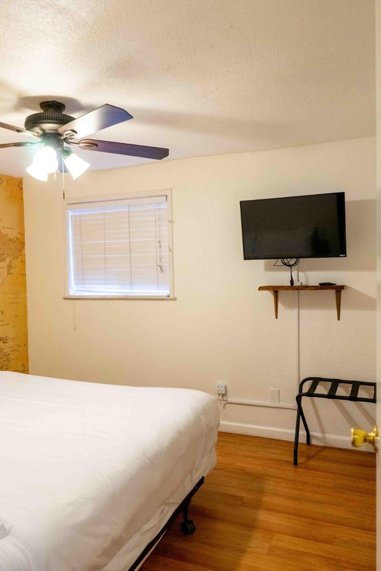 Miners Suite-Centrally Located In Shaver Lake Bagian luar foto